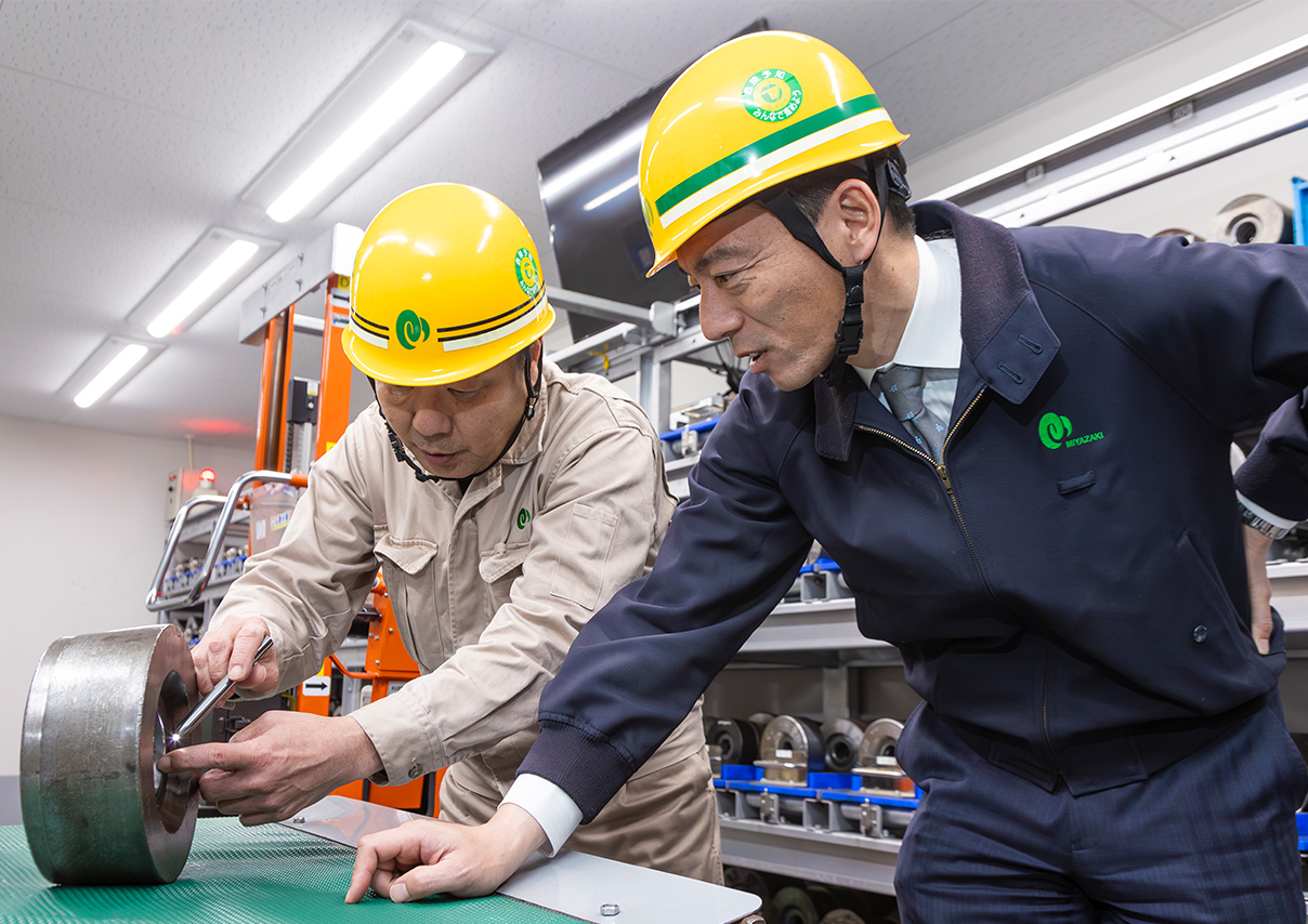 働く社員の写真