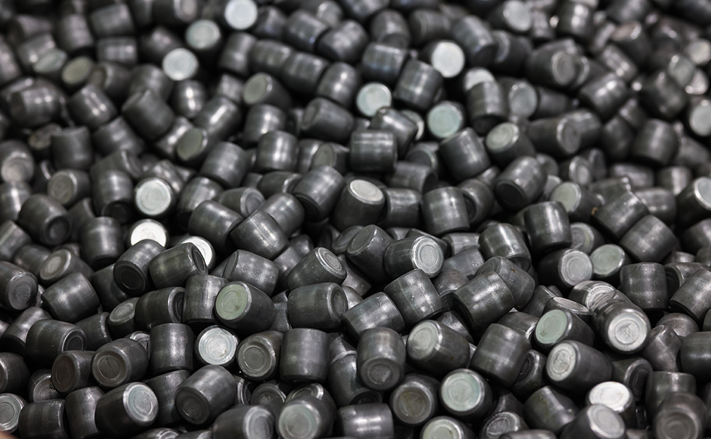 知多工場で加工された製品の写真