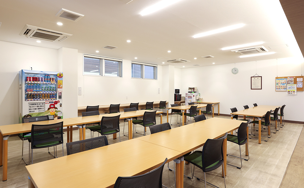 食堂の内観の写真